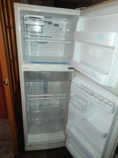 Лот: 19428262. Фото: 1. Холодильник LG No Frost. Холодильники, морозильные камеры
