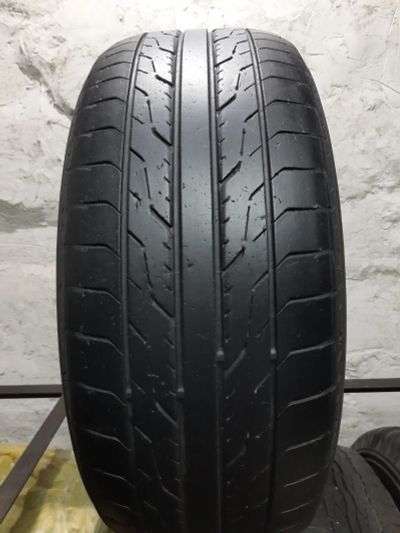 Лот: 19079944. Фото: 1. 215/55R17 94V Toyo DRB одиночка. Шины