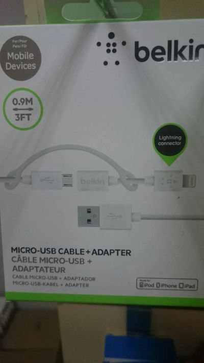 Лот: 6980434. Фото: 1. Кабель micro usb и lightning Belkin. Дата-кабели, переходники