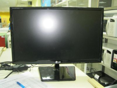 Лот: 3684478. Фото: 1. монитор LG IPS224T-PN №8256. ЖК-мониторы