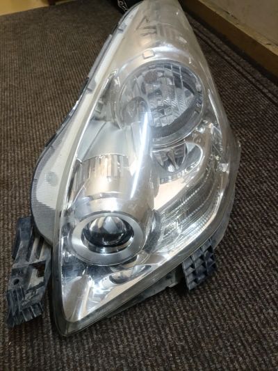 Лот: 24888326. Фото: 1. Фара левая передняя Toyota Ractis... Оптика и освещение