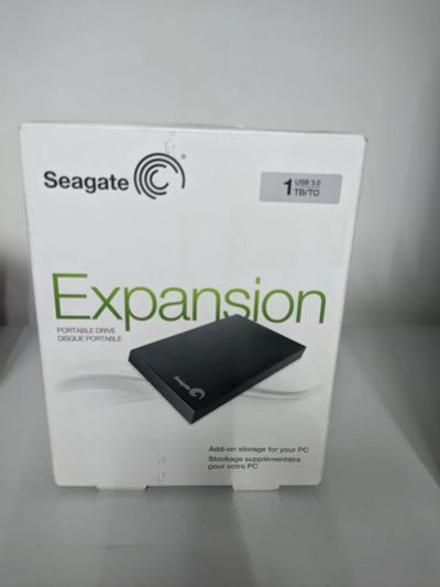 Лот: 17762260. Фото: 1. Внешний жесткий диск Seagate 1тб. Жёсткие диски (HDD)