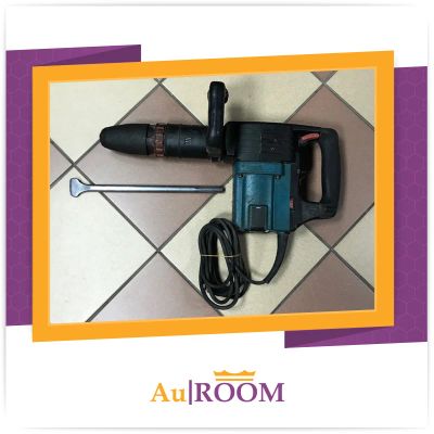 Лот: 11020974. Фото: 1. Отбойный молоток Makita HM1202C. Электроинструмент