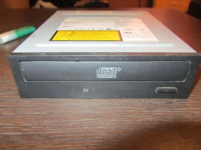 Лот: 4217172. Фото: 1. Привод SONY CD + RW. Приводы CD, DVD, BR, FDD
