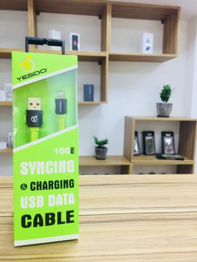 Лот: 11709813. Фото: 1. Кабель USB iPhone YE-A2 1M. Дата-кабели, переходники