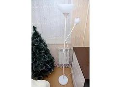 Лот: 18332781. Фото: 1. торшер Ikea белый светильник напольный. Торшеры, напольные светильники