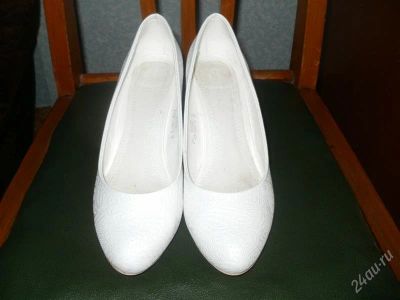 Лот: 1464333. Фото: 1. Туфли Белые (Свадебные). Туфли