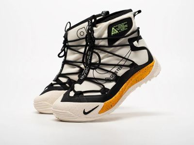 Лот: 23958025. Фото: 1. Зимние Кроссовки Nike ACG Air... Кеды, кроссовки, слипоны