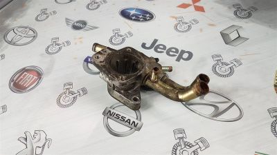 Лот: 23591643. Фото: 1. Корпус термостата Isuzu Gemini... Двигатель и элементы двигателя