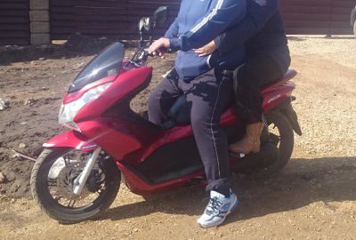 Лот: 6509040. Фото: 1. Honda PCX-125 (цена - подарок... Мотоциклы