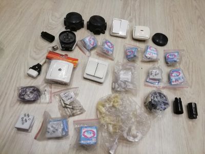 Лот: 13456052. Фото: 1. набор электрики все новое с магазина. Электроустановочные изделия
