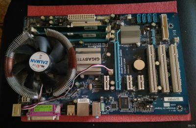 Лот: 13543219. Фото: 1. Материнская плата gigabyte ga-p41-es3g. Материнские платы