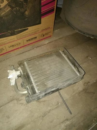 Лот: 10180582. Фото: 1. радиатор печки ваз 2107. Другое (автозапчасти)