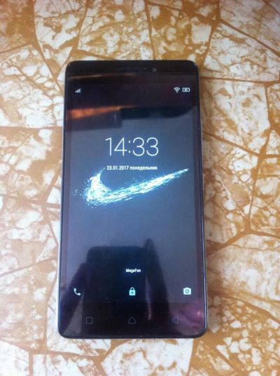 Лот: 8923504. Фото: 1. Энергосберегающий Lenovo Vibe... Смартфоны