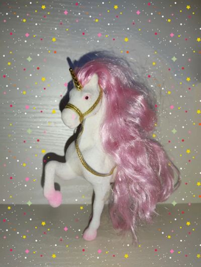 Лот: 25620260. Фото: 1. Фигурка Единорога 🦄 Единорог... Фигурки, статуэтки