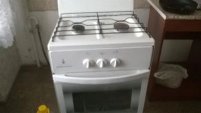 Лот: 6147822. Фото: 1. Газовая плита! Срочно!. Плиты, духовые шкафы, варочные поверхности