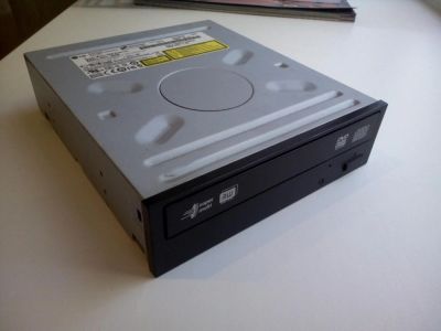 Лот: 5978726. Фото: 1. LG Super Multi DVD Rewriter рабочий... Приводы CD, DVD, BR, FDD
