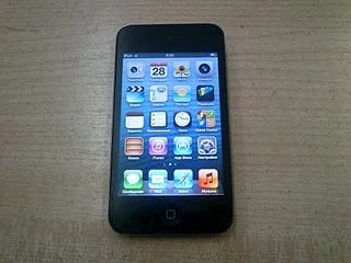 Лот: 3717779. Фото: 1. Apple Ipod touch 4G 8gb Black... Плееры