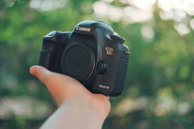 Лот: 9610369. Фото: 1. Canon 5D mark III. Цифровые зеркальные