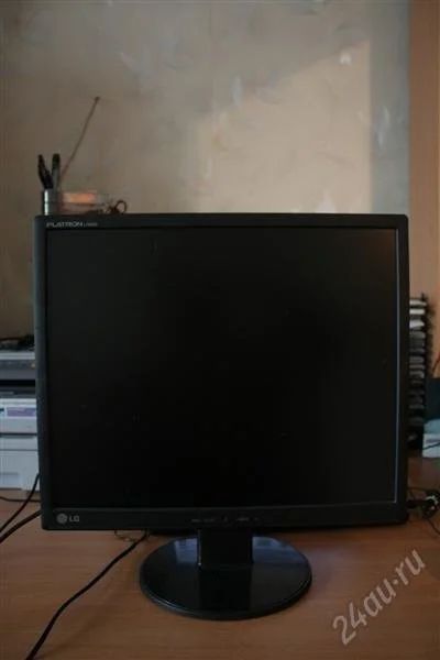 Лот: 1388001. Фото: 1. монитор 19" LG L1942S. ЖК-мониторы