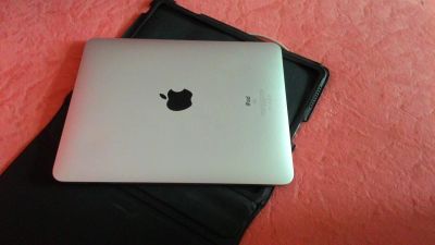 Лот: 7788575. Фото: 1. iPad 16g. Планшеты