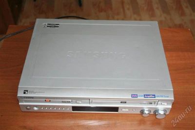 Лот: 2024034. Фото: 1. Samsung DVD-CM250 (DVD+VHS+ресивер... DVD, Blu-Ray плееры