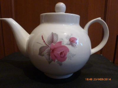 Лот: 4843315. Фото: 1. Чайник - заварник с розой. Кружки, стаканы, бокалы