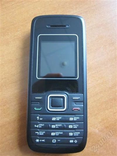 Лот: 2209911. Фото: 1. Сотовый телефон Билайн А100 (ZTE... Кнопочные мобильные телефоны