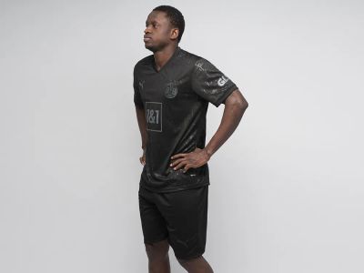 Лот: 24975400. Фото: 1. Футбольная форма Puma FC BVB. Форма
