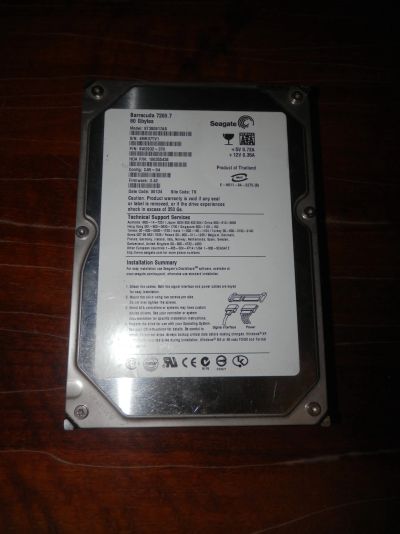 Лот: 12053039. Фото: 1. Sata HDD seagate 80 gb работает... Жёсткие диски (HDD)