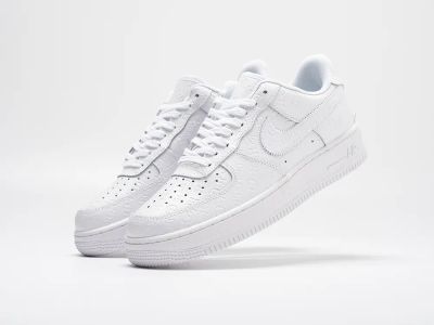 Лот: 24975449. Фото: 1. Кроссовки Louis Vuitton x Nike... Кеды, кроссовки, слипоны