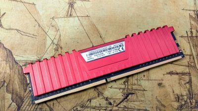 Лот: 14800167. Фото: 1. 4GB DDR4 Corsair Vengeance RED... Оперативная память