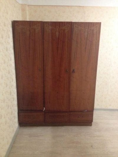 Лот: 6454724. Фото: 1. Продам ШКАФ трехстворчатый б/у... Шкафы, шкафы-купе