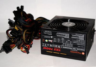 Лот: 18335282. Фото: 1. Thermaltake TR2 700W. Корпуса, блоки питания