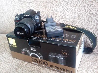 Лот: 1581437. Фото: 1. Nikon d3100 Kit 18-55 VR. Цифровые зеркальные