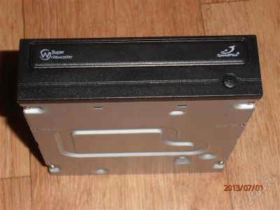 Лот: 2940924. Фото: 1. Toshiba Samsung Storage Technology... Приводы CD, DVD, BR, FDD