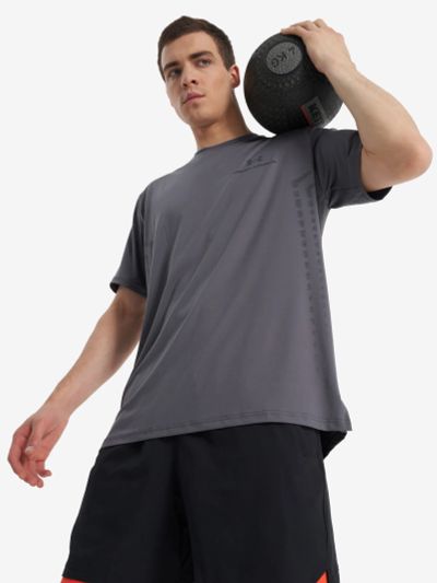 Лот: 25544907. Фото: 1. Футболка мужская Under Armour... Другое (спортивная одежда)