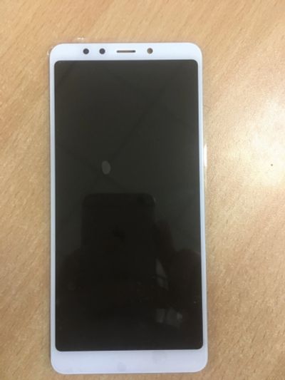 Лот: 15691545. Фото: 1. Xiaomi Redmi 5 дисплей белый. Дисплеи, дисплейные модули, тачскрины