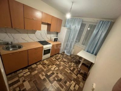 Лот: 25713576. Фото: 1. 1-комн. квартира , Красноярск... Квартиры, студии