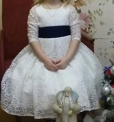 Лот: 7434800. Фото: 1. очень красивое платье для торжества. Платья, сарафаны