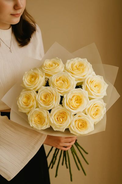 Лот: 25777918. Фото: 1. Букет из 15 роз Эквадор. Свежие цветы
