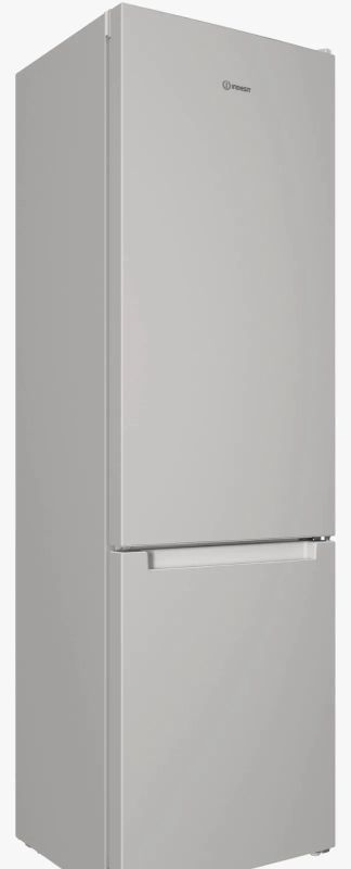 Лот: 20022067. Фото: 1. Холодильник Indesit ITS 4200 W... Холодильники, морозильные камеры