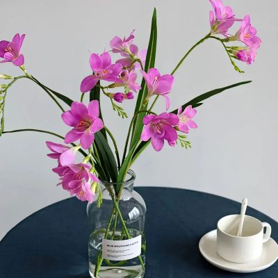 Лот: 25112340. Фото: 1. Цветы искусственные FloDecor Фрезия... Искусственные и сувенирные цветы