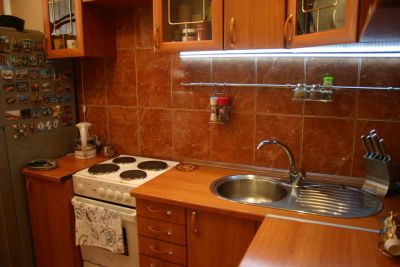 Лот: 9603718. Фото: 1. Кухонный гарнитур угловой. Кухонные гарнитуры