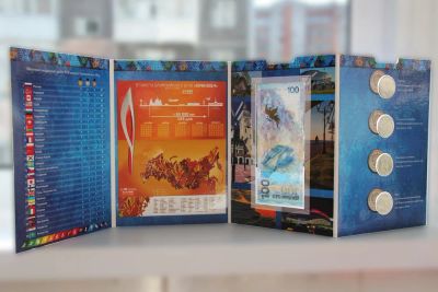 Лот: 4385152. Фото: 1. Альбом Сочи 2014 с монетами в... Россия после 1991 года