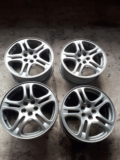 Лот: 11752066. Фото: 1. Диски r17 subaru (оригинал). Диски