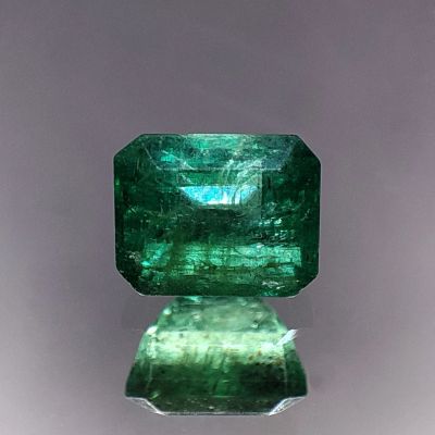 Лот: 21450208. Фото: 1. 1.77 ct. Изумруд октагон. Колумбия... Драгоценные и поделочные камни