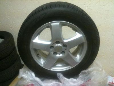 Лот: 2302712. Фото: 1. Bridgestone Blizzak Revo2 На японском... Шины на дисках