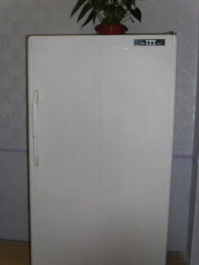 Лот: 5265767. Фото: 1. Холодильник "Бирюса". Холодильники, морозильные камеры