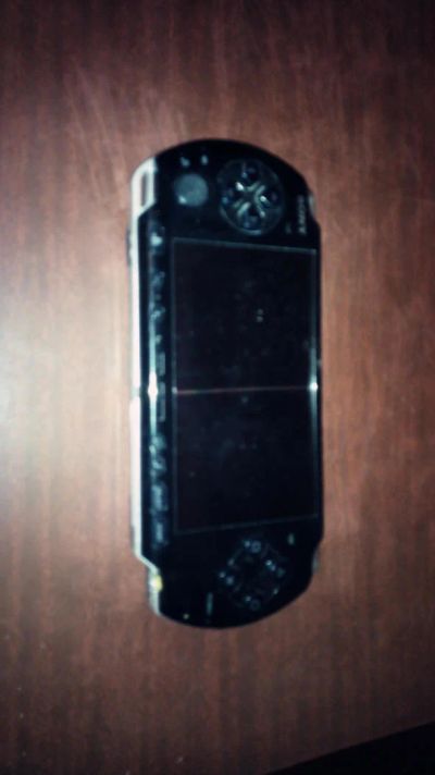 Лот: 6775942. Фото: 1. psp прошитая + флешка ориг. 16гб. Другое (бытовая техника)